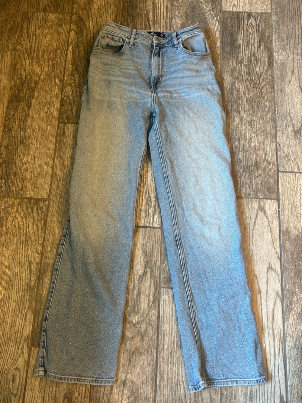 Women’s Hollister Light Wash Jeans